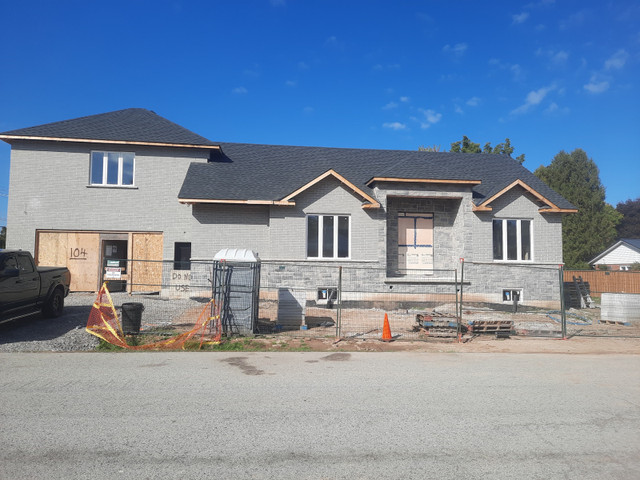 Brick, Block & Stone Mason for hire in Construction & Trades in Hamilton - Image 3
