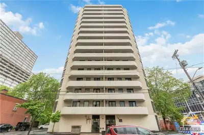 1 Bedroom fully furnished/parking at downtown, Aug 25th or after