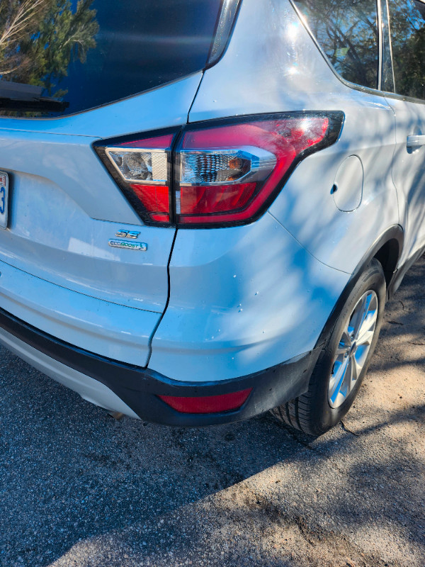 CERTIFIED 2017 FORD ESCAPE - in Cars & Trucks in Barrie - Image 3