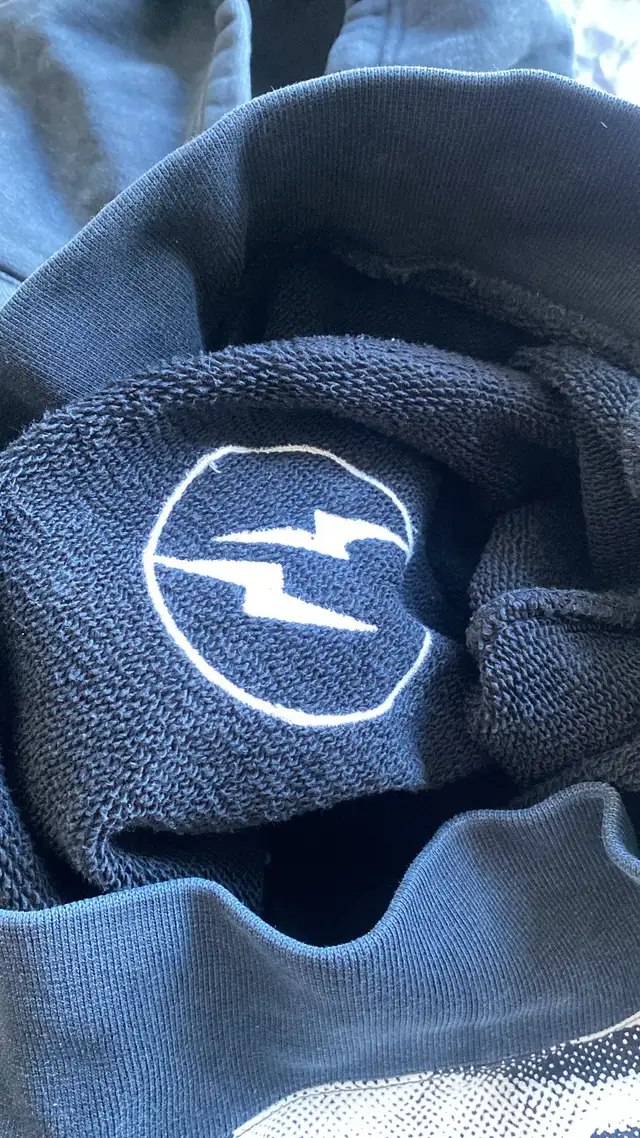 Cactus Jack Jordan Hoodie in Men's in Mississauga / Peel Region - Image 8