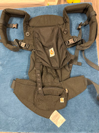 Ergobaby Omni 360 All Position Baby Carrier - Like New