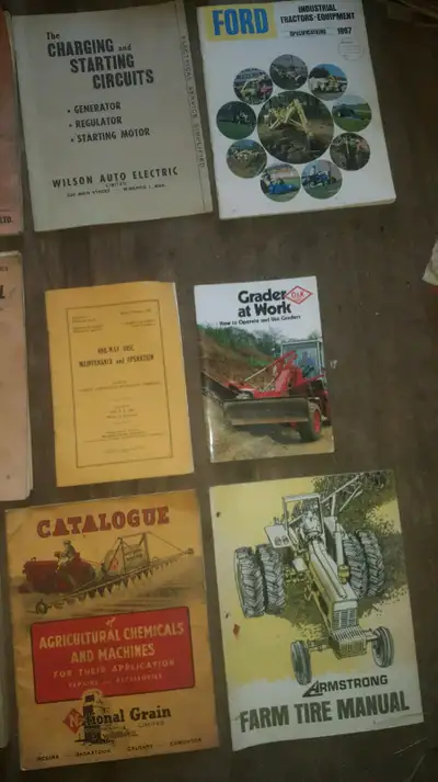 11 vintage agricultural and industrial equipment and parts manuals. - Versatile Model 42 Pull Type C...