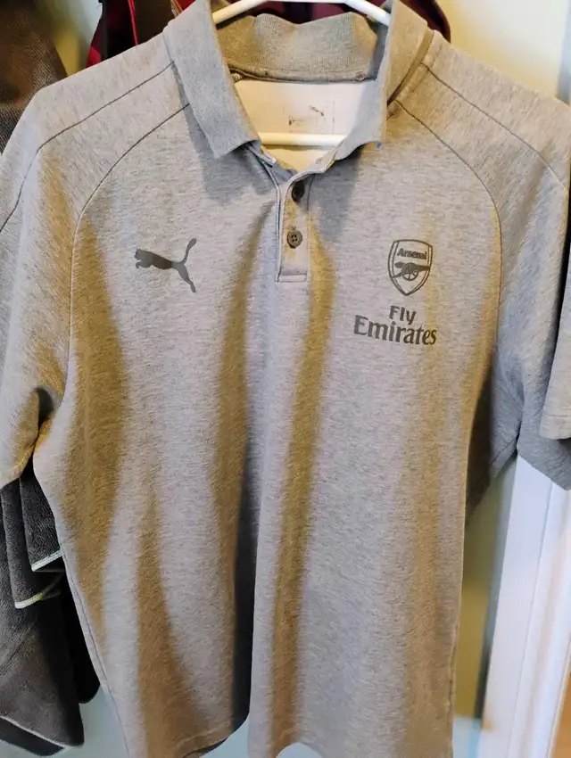 Puma Arsenal FC polo in Men's in Oshawa / Durham Region - Image 2