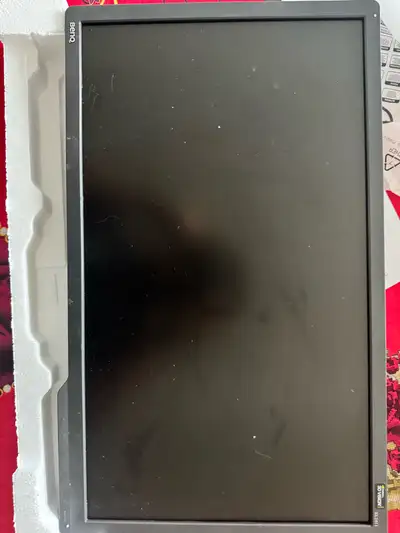 I'm selling a BenQ Zowie XL2411 gaming monitor, known for its 144Hz refresh rate and fast response t...