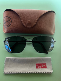 Ray Ban - The Colonel