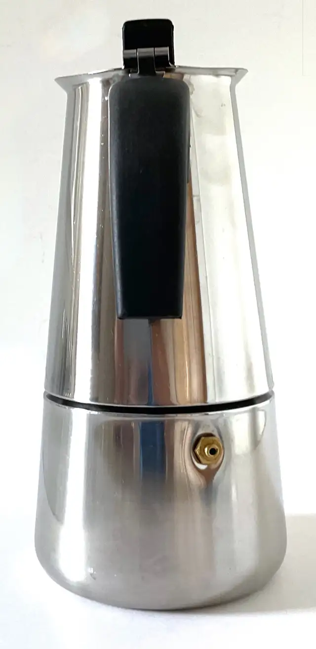 Vintage. Collection. Cafetière italienne en inox ** in Arts & Collectibles in Lévis - Image 5