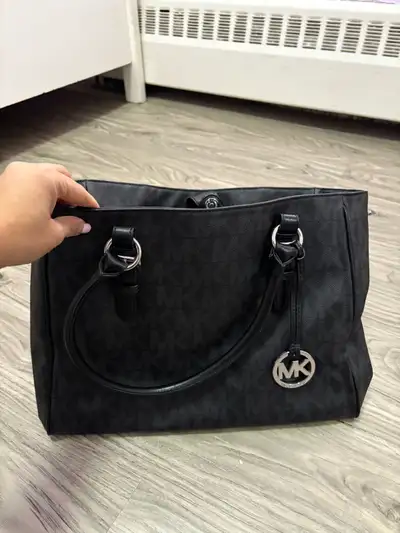 Michael Kors women’s black leather tote bag purse sac a main, View more