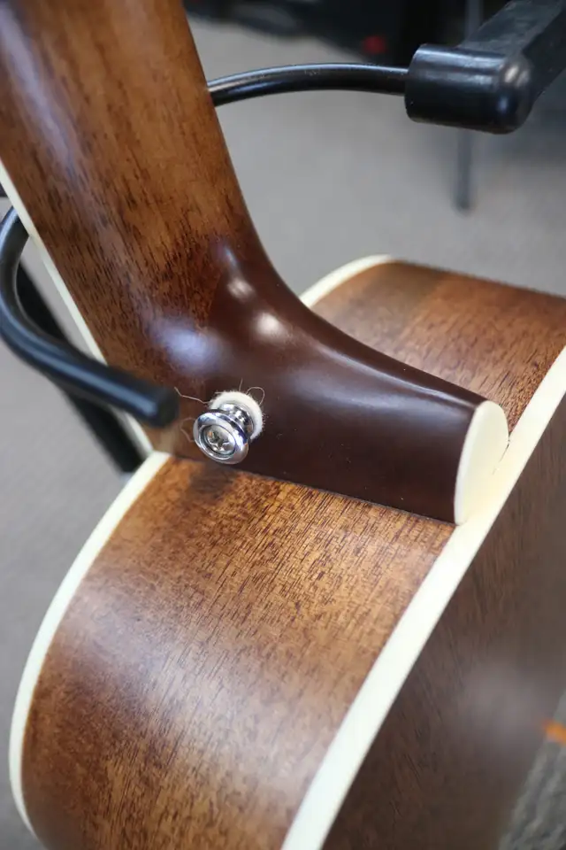 PRS SE P20- Parlor Acoustic Guitar with Gigbag - Satin Black Top in Guitars in City of Halifax - Image 11