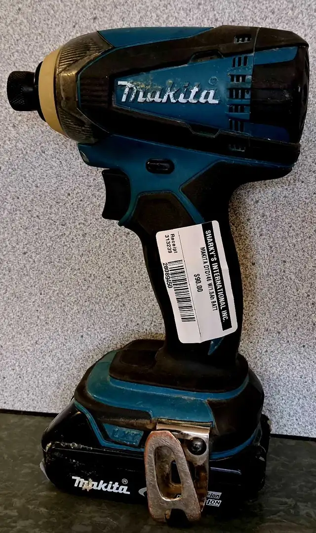 18V Makita Impact Driver DTD146 (28089450) in Power Tools in Calgary - Image 2