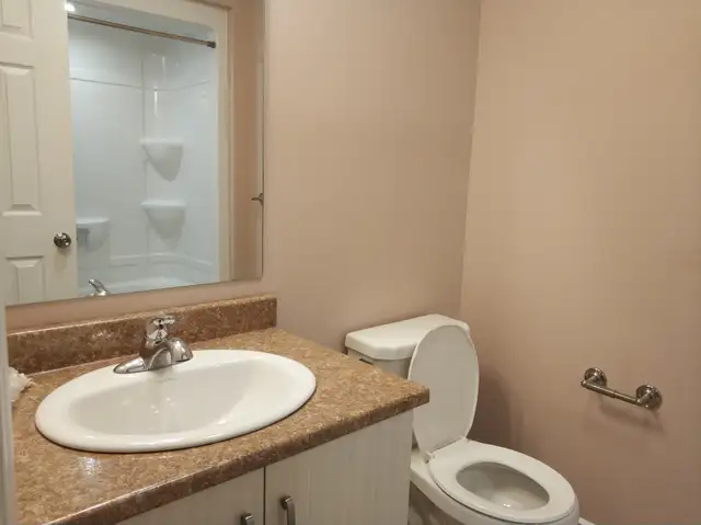 Ground Floor 1 Bedroom Apartment for Rent in Long Term Rentals in Kingston - Image 10