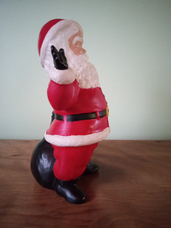 Vintage Ceramic Handmade Santa Claus in Arts & Collectibles in Bedford - Image 4