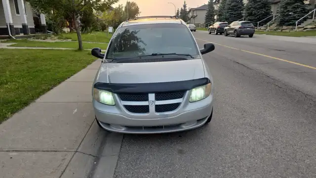 Dodge Caravan 556111280210585602