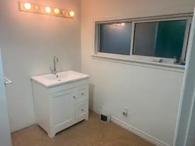 One bedRoom apartment for rent in kanata north, located in Constance bay, 15minutes to kanata HI-Tec...