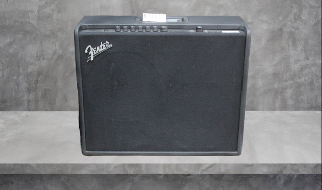 Fender Mustang GT200 dans Amplificateurs et pédales  à Peterborough - Image 2