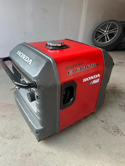 Good working honda generator. Comes with a spare key and brand new batteries. I have a video off it...
