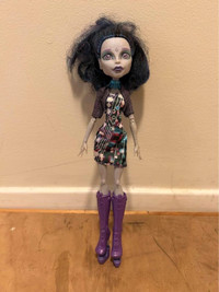 Monster High Boo York City Ghouls Elle Eedee Doll