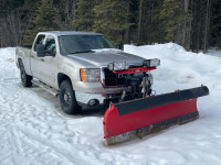 2007 GMC Sierra 2500HD Diesel with snow plow
