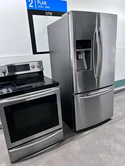 Frigidaire and stove Samsung nice and clean , View more