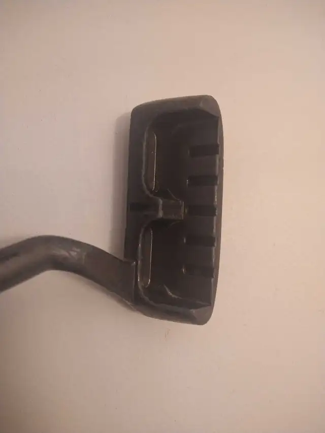 Alien Sport Junior Putter RH in Golf in City of Toronto - Image 4