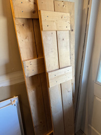  6’x10.5” wood shelves with 11 shelving brackets 
