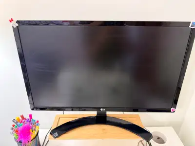 monitor- moving sale, View more