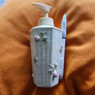 Soap/lotion Dispenser, View more