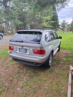 2005 BMW X5 3.0i