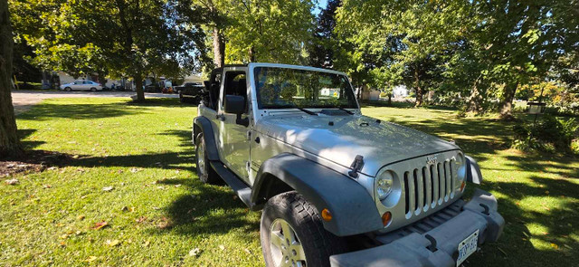 2012 Jeep Wrangler for sale in Cars & Trucks in Stratford - Image 3