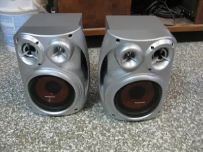 Haut-parleurs Panasonic (2), View more