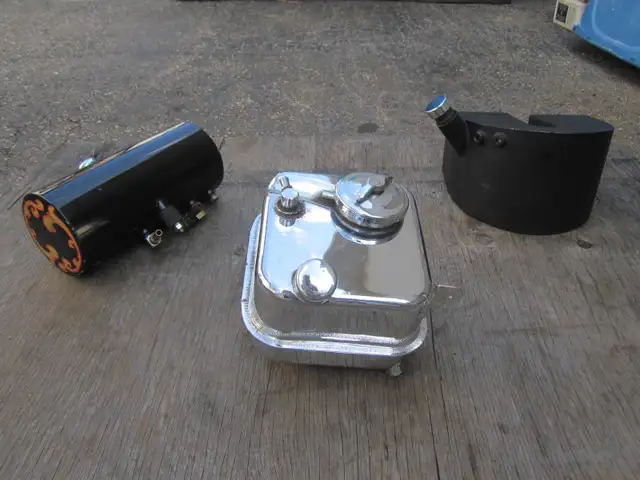 Harley Davidson Custom Oil Tanks Chopper in Arts & Collectibles in Mississauga / Peel Region - Image 7