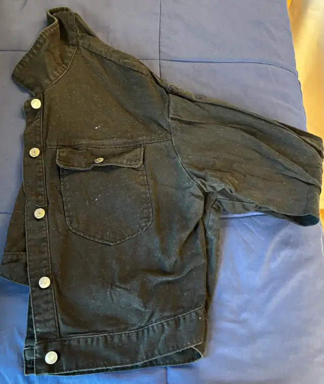 H&M Denim Jackets in Women's - Tops & Outerwear in City of Halifax - Image 6