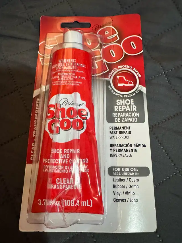 Shoe Goo in Clothing, Shoes & Accessories in Windsor Region - Image 2