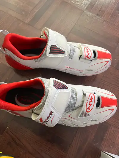 Northwave Cycling Shoes - Size 40, View more