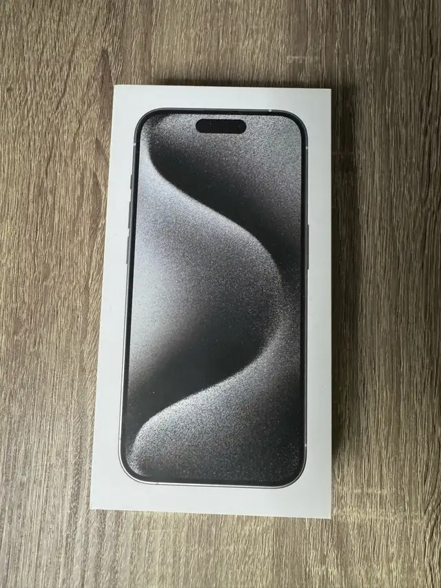 iPhone 15 Pro 128GB - White Titanium in Cell Phones in Ottawa - Image 5