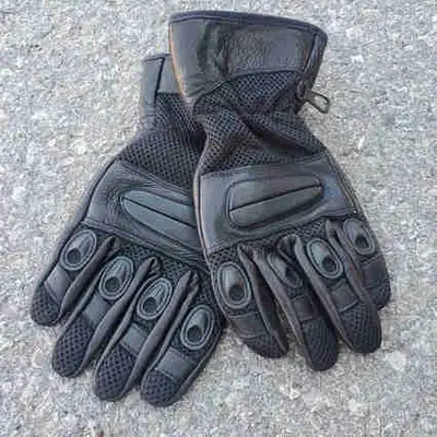 Brand New Leather Motorcycle Gloves Size Medium / Large $70