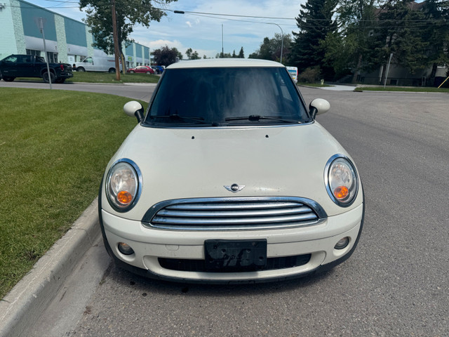 2009 Mini Cooper 2 Dr Coupe in Cars & Trucks in Calgary
