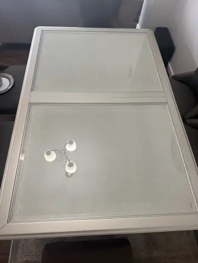 Extendable dinning table and 6 chair , View more