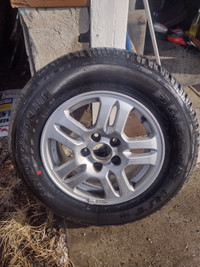 Alloy Wheel and Tire P205/70R/15
