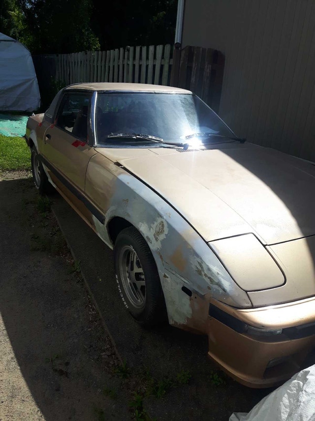 mazda rx7 1981 — photo 2
