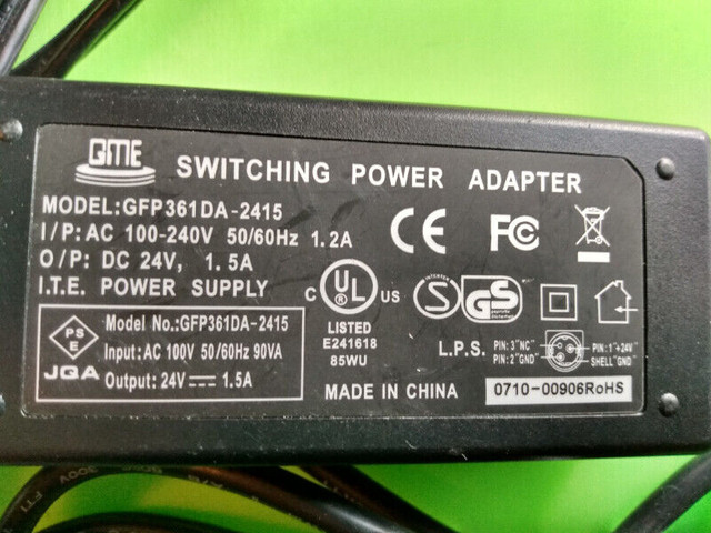 GME GFP361DA-2415-1 AC Adapter- Laptop 24V 1.5A dans Autre  à Laval/Rive Nord - Image 2