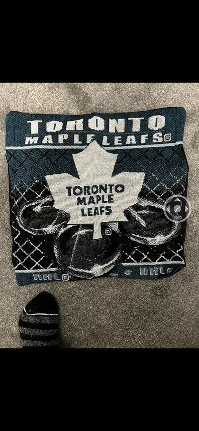 Toronto Maple Leafs Blanket and Pillow Case , View more