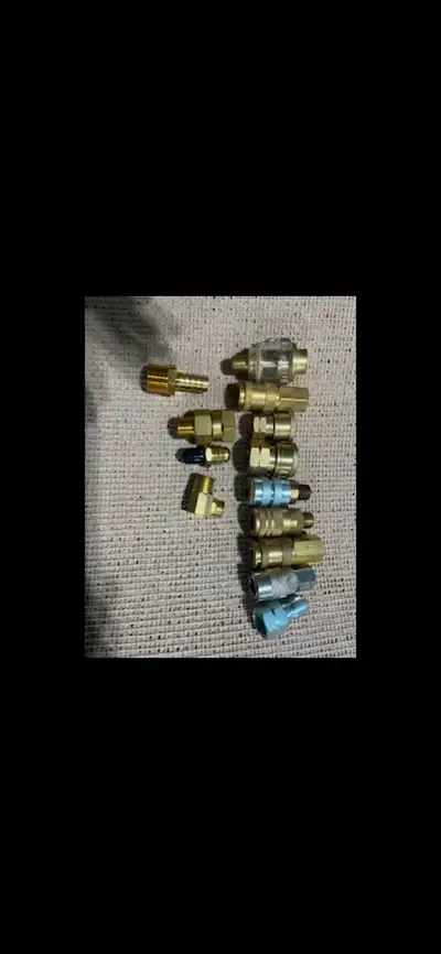 I have an assortment of new line air connectors & fittings . We can deliver .