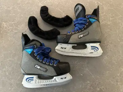 Bauer Supreme Hockey Skates - size 3, View more