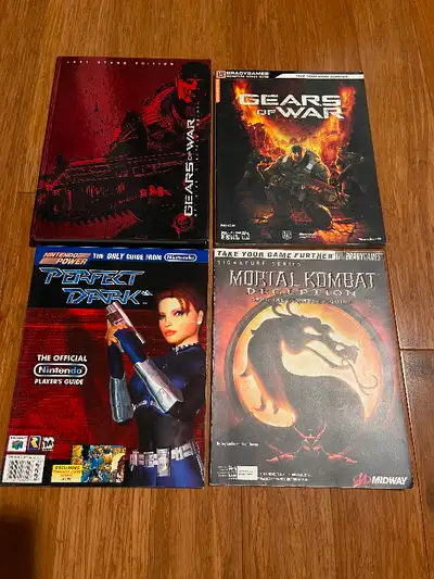 Gears of war. 10$ Gears of war 2. VENDU Perfect Dark. VENDU Mortal Kombat Deception. 10$