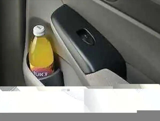 RARE OEM HONDA CIVIC SEDAN REAR PASSENGER DOOR CUP HOLDER INSERT in Other in City of Toronto - Image 3