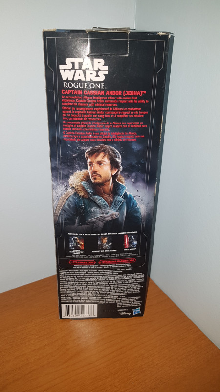 NEW Star Wars Rogue One 12-Inch Captain Cassian Andor (jedha) in Toys & Games in St. Catharines - Image 2