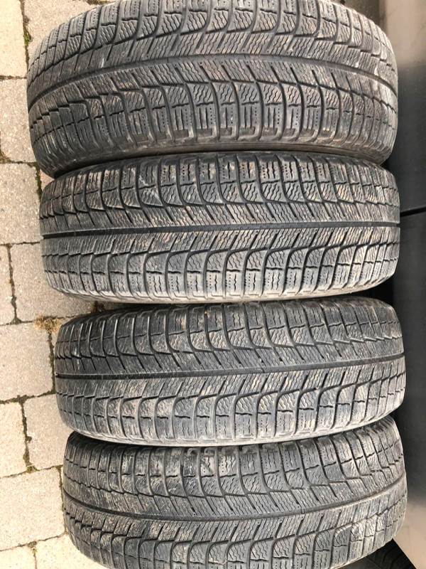 Michelin X-Ice ( 195/65R15 ) in Tires & Rims in Mississauga / Peel Region
