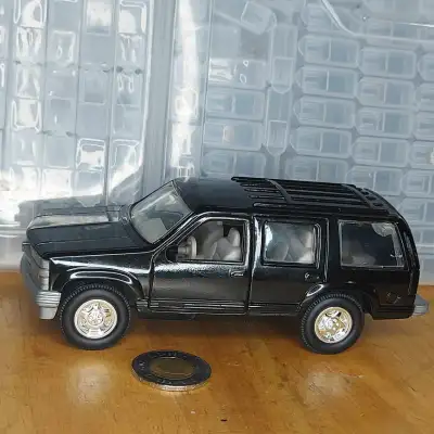 Tootsietoy 1996 Chevy Tahoe 1500 SUV - Black - 1:32 Scale - $25, View more