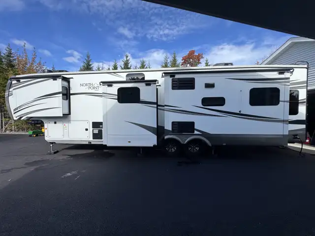 2020 Jayco NorthPoint 377RLBH in Travel Trailers & Campers in City of Halifax - Image 3
