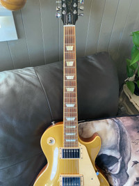  2008 Gibson, Les Paul Gold top standard